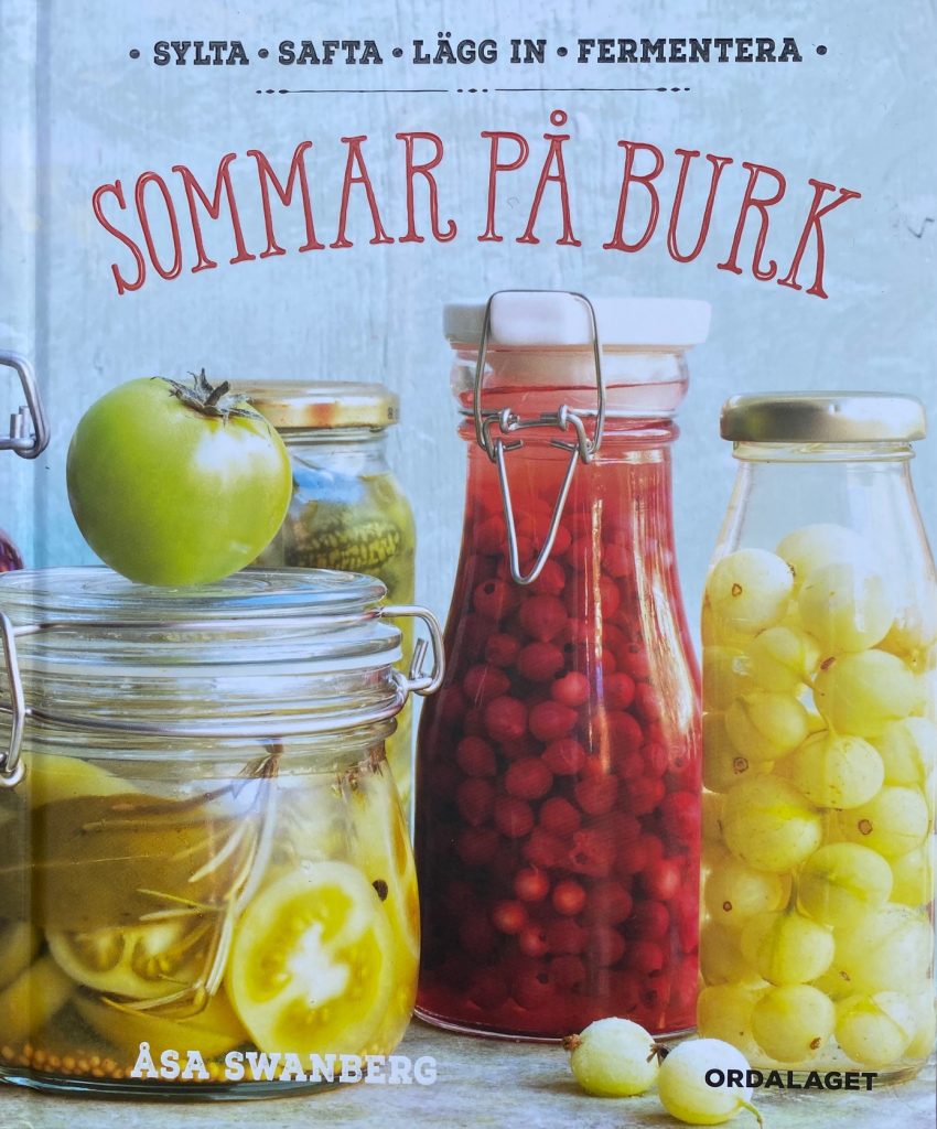 Bok: Sommar på burk.