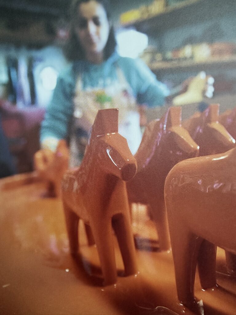 Insidesbild ur boken: The Dala horse