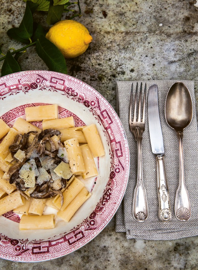 Insidesbild ur boken: Karl Fredrik : vinterns vackra och goda