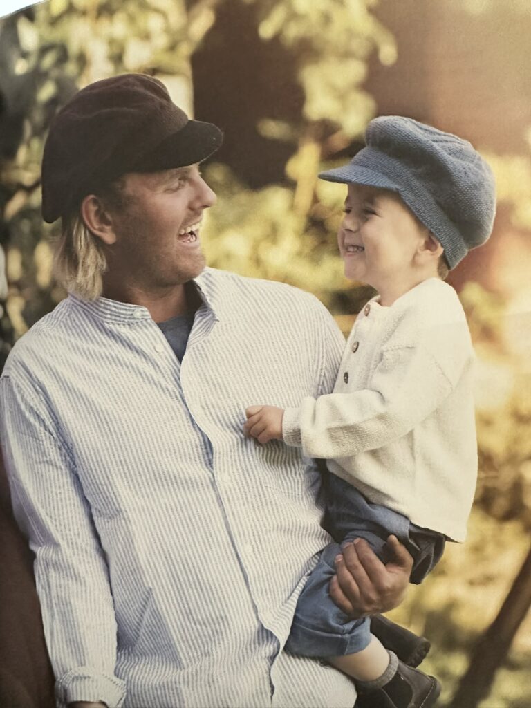 Insidesbild ur boken: Stickat från Astrid Lindgrens sagovärld