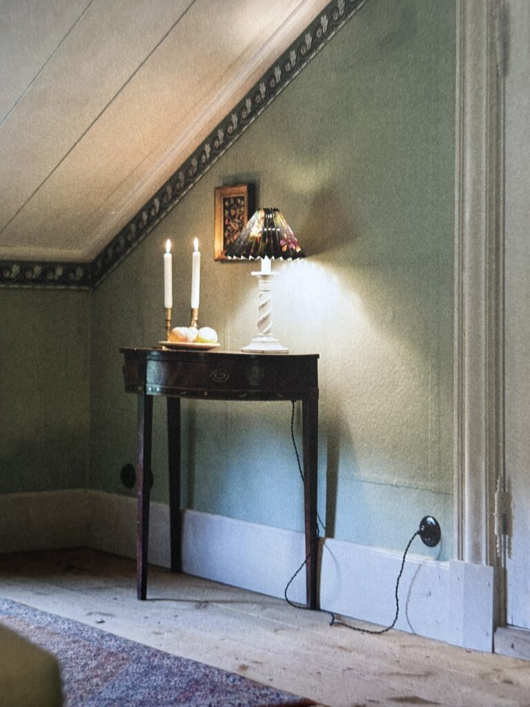 Insidesbild ur boken: Stora boken om byggnadsvård