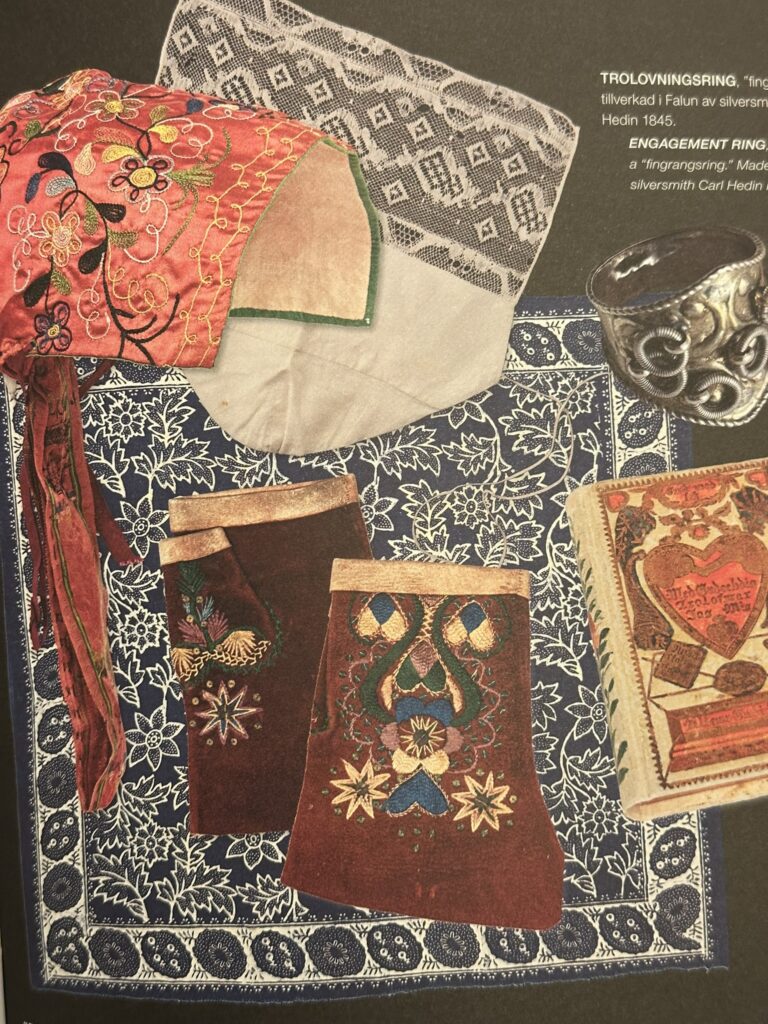 Insidesbild ur boken: Klädd i Dalarna