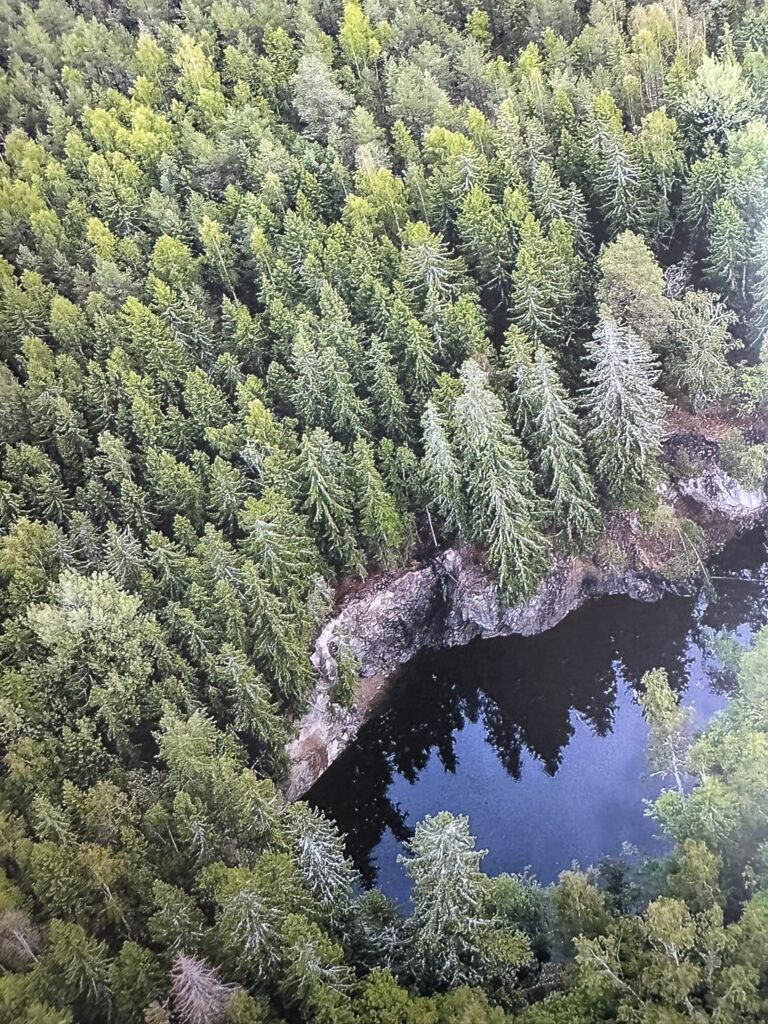 Insidesbild ur boken: Där eldarna dånade