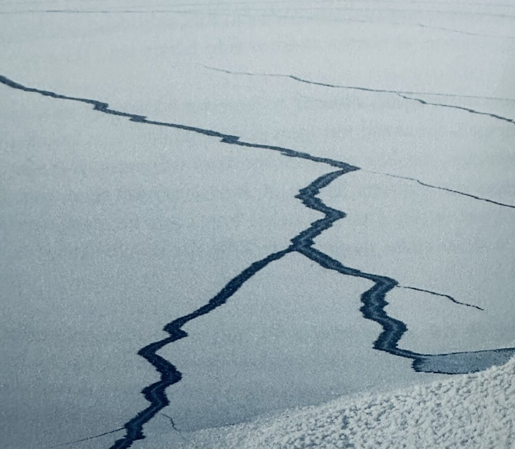 Insidesbild ur boken: Snö