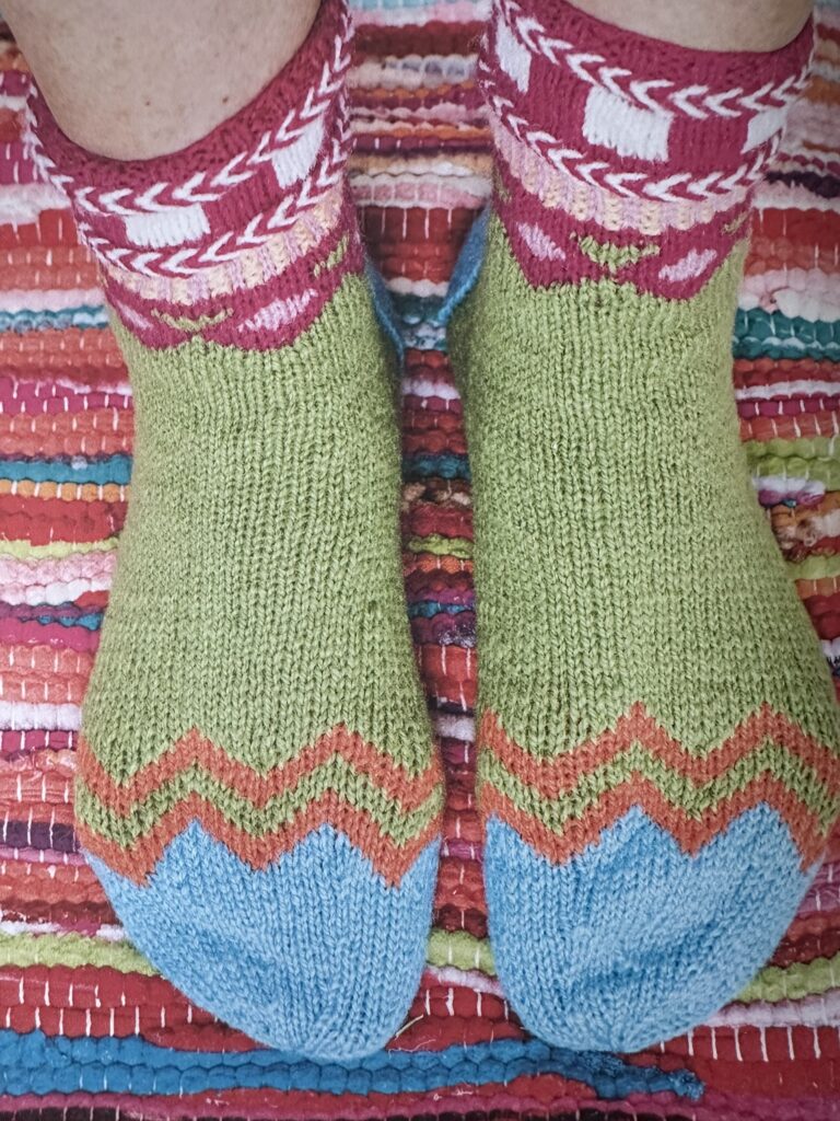 Sticka sockor och vantar