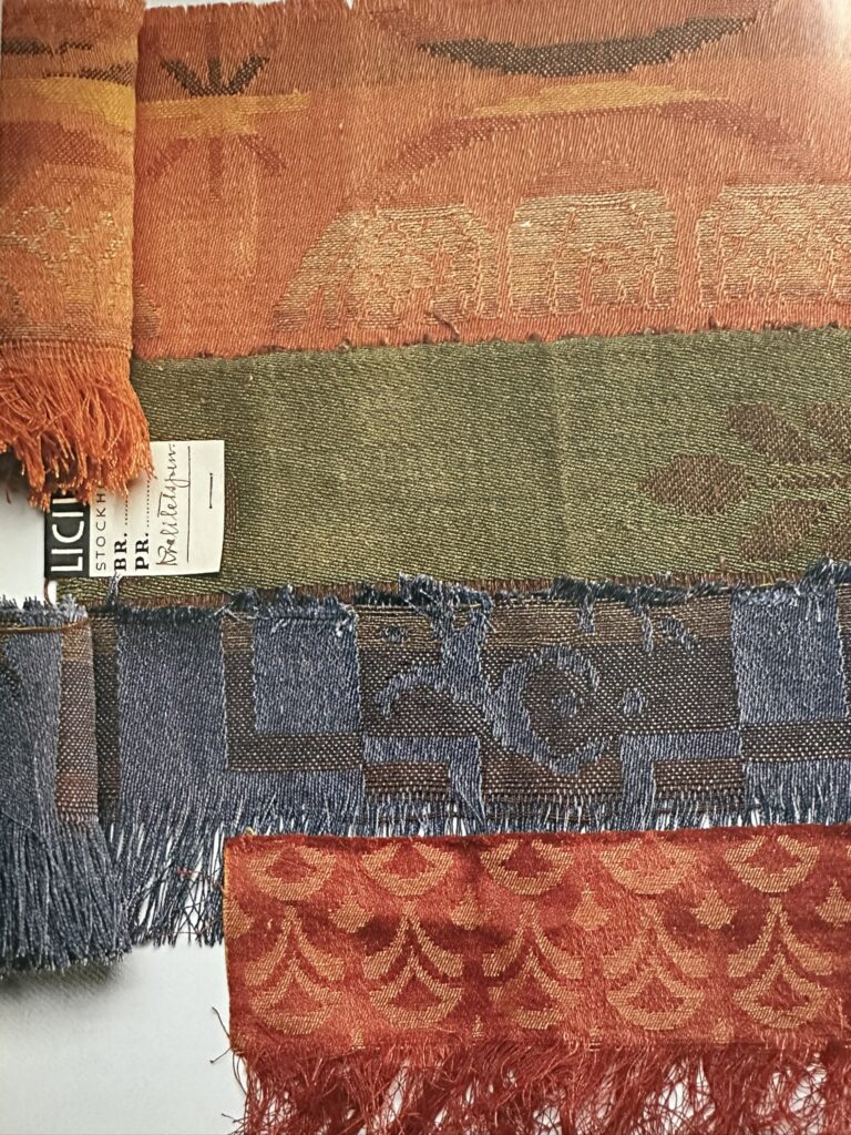 Insidesbild ur boken: Den dansande Damastvävaren