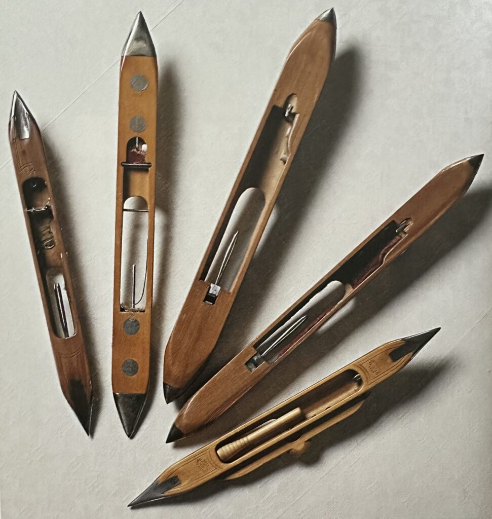 Insidesbild ur boken: Den dansande Damastvävaren