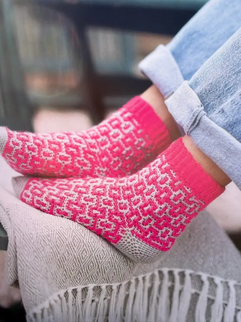 Insidesbild ur boken: Virka sockor