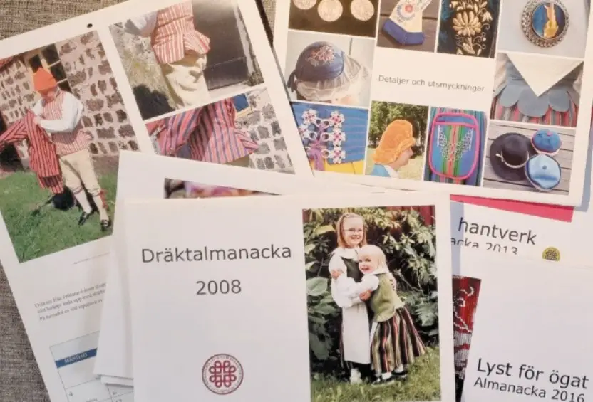Insidesbild ur boken: Bygdedräkter från orter runt Stockholm