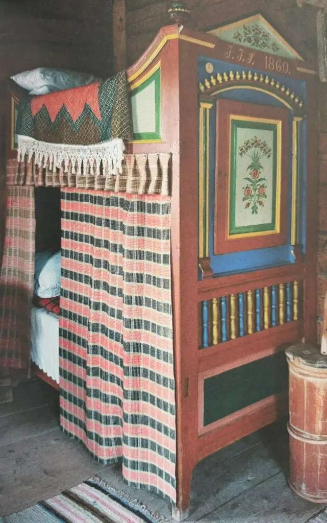 Insidesbild ur boken: Björkömöbler