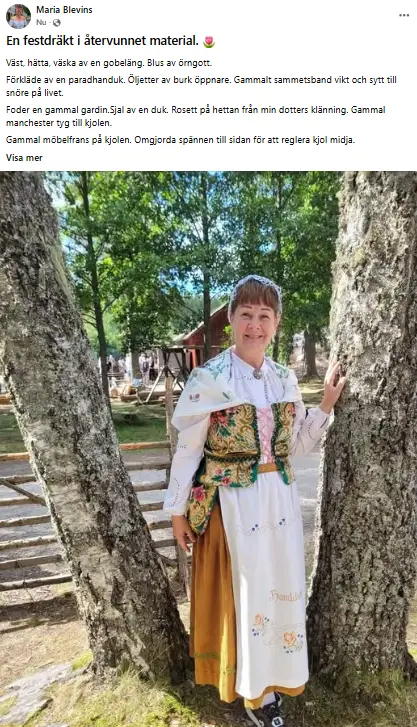 Inlägg i FB Återbruka Mera gruppen. Festdräkt i återvunnet material!